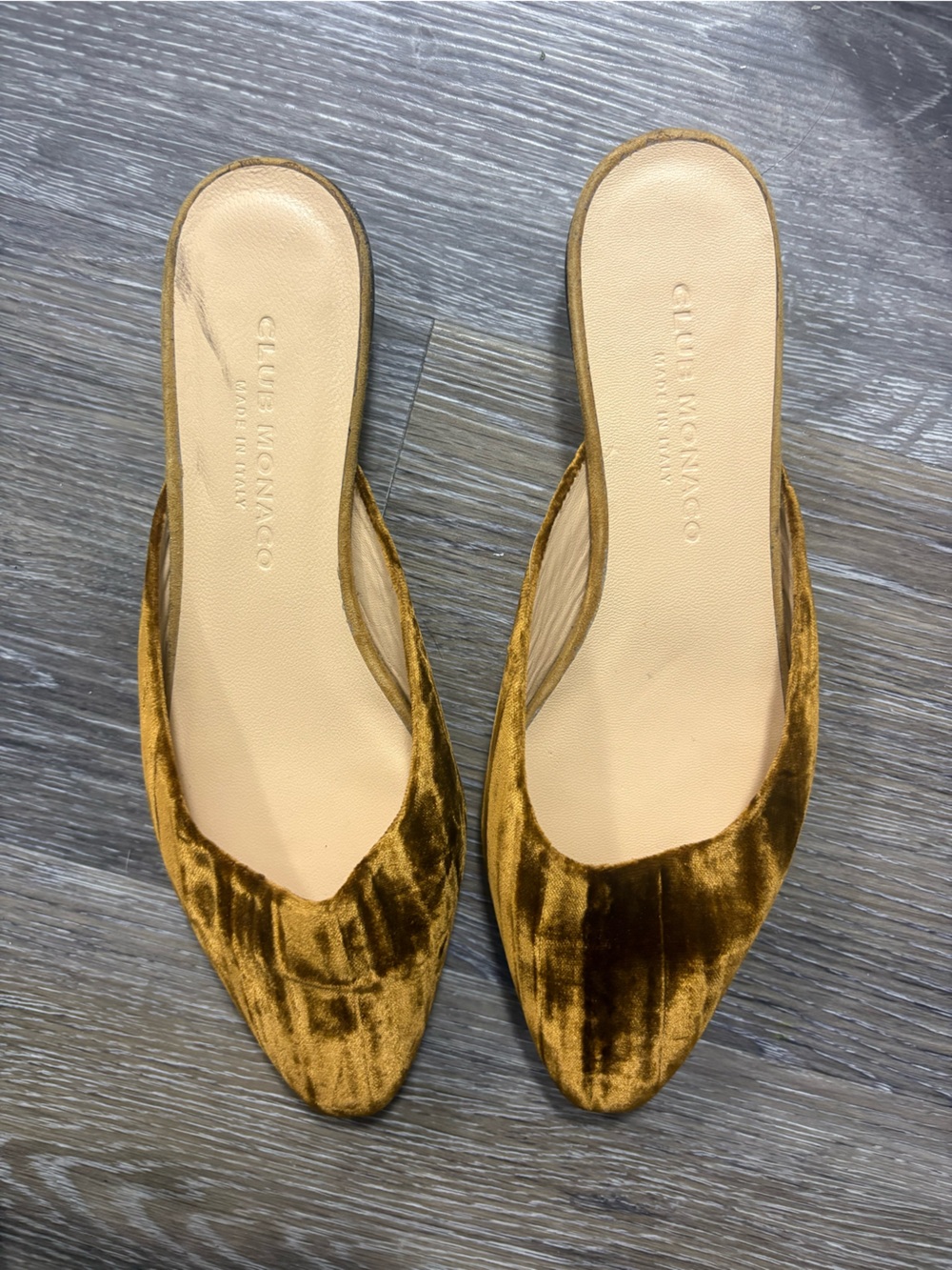 Club Monaco Zaydie Gold Velvet Slip-On Mule Flats Size US 6.5